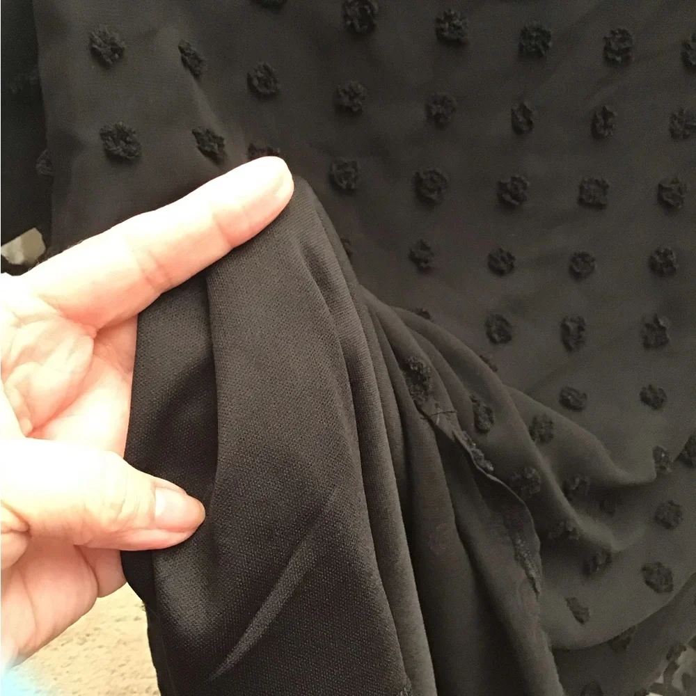 Black Swiss Dot lined top - Picture 5 of 6